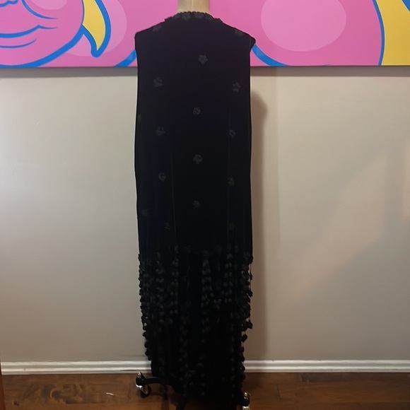 Moschino Cheap Chic Black Silk Velvet Crochet Fringe 2 PC Vest & Skirt Set - Picture 7 of 16